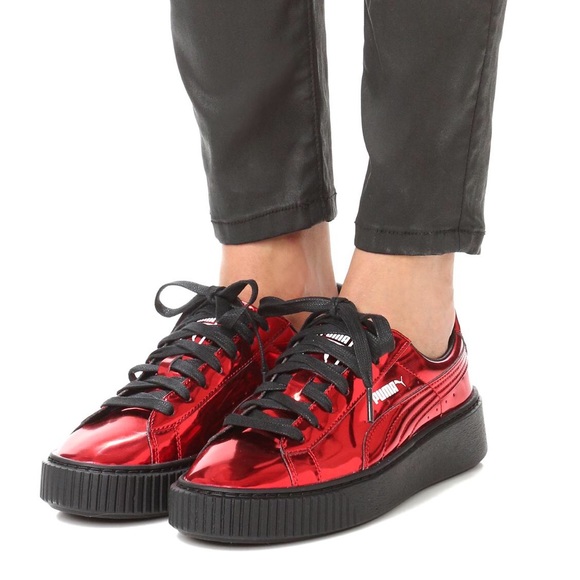 puma creepers red